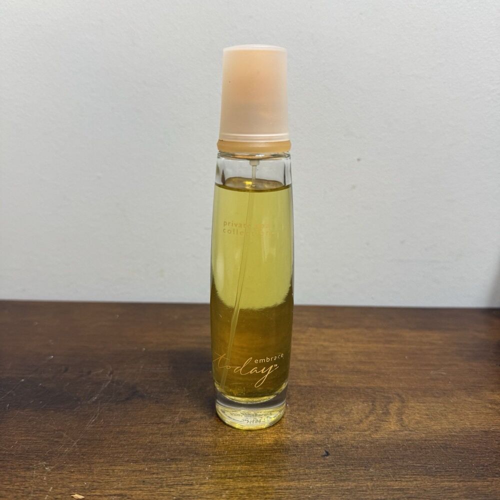 Mary Kay Private Spa Collection Embrace Today Sheer Mist 1.7 oz Bottle - Picture 2 of 7